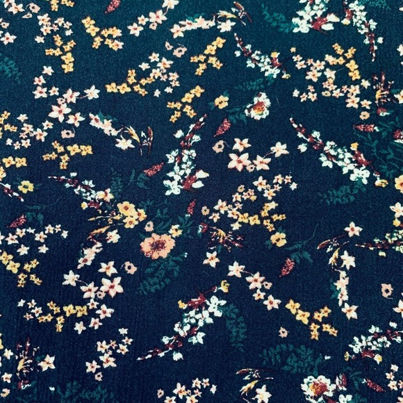 AE Long-Sleeve with Open Arm Slit Flowy Summertime Floral Mini Dress | Size: L - Picture 3 of 10